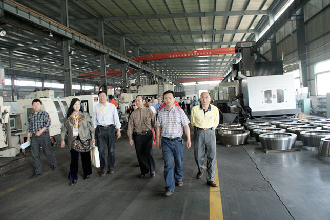 第四屆廣饒輪胎展喜迎臺商到公司參觀考察