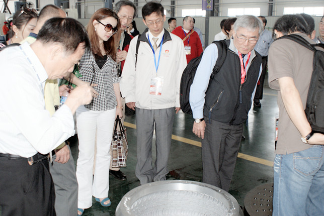 第四屆廣饒輪胎展喜迎臺商到公司參觀考察