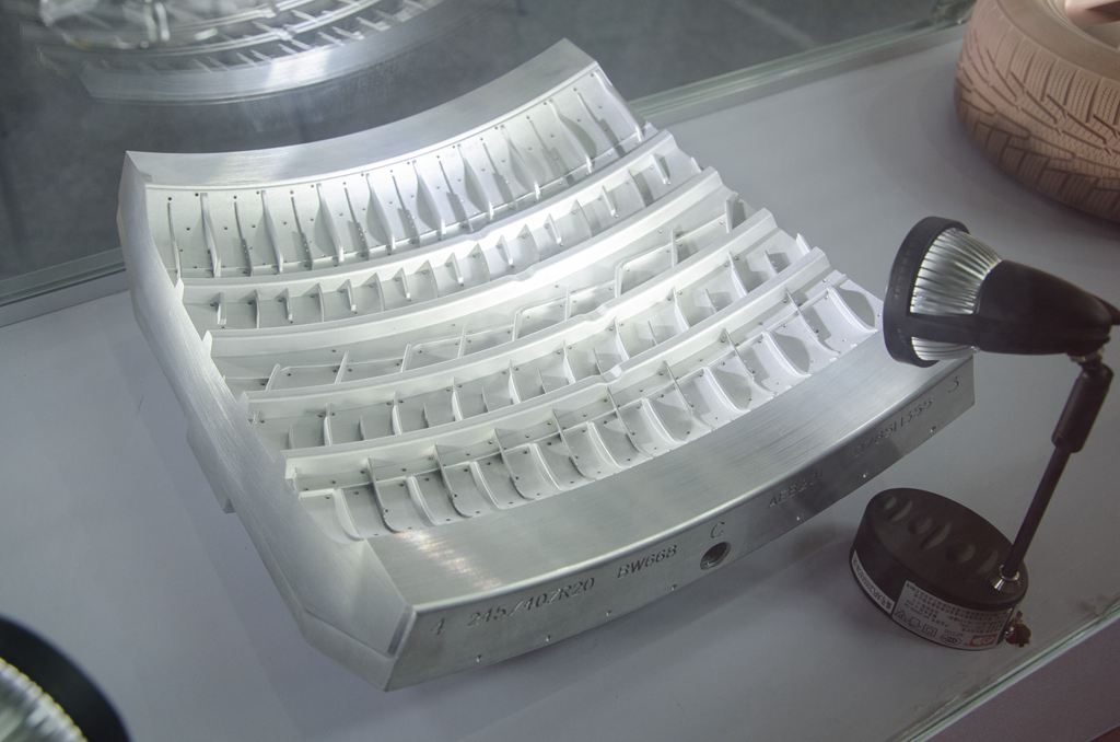 image004.jpg image004.jpg